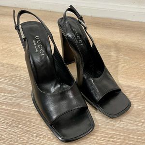 90's Vintage Gucci Black High Heel Singback